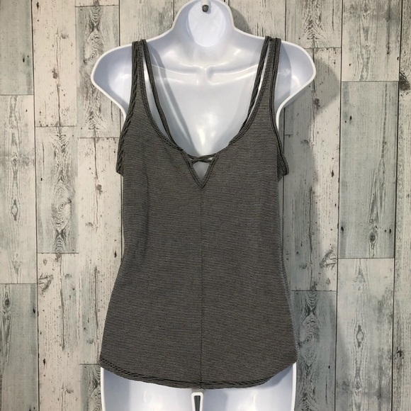 Balance Collection Criss Cross Back Tank Top Small - Picture 2 of 8